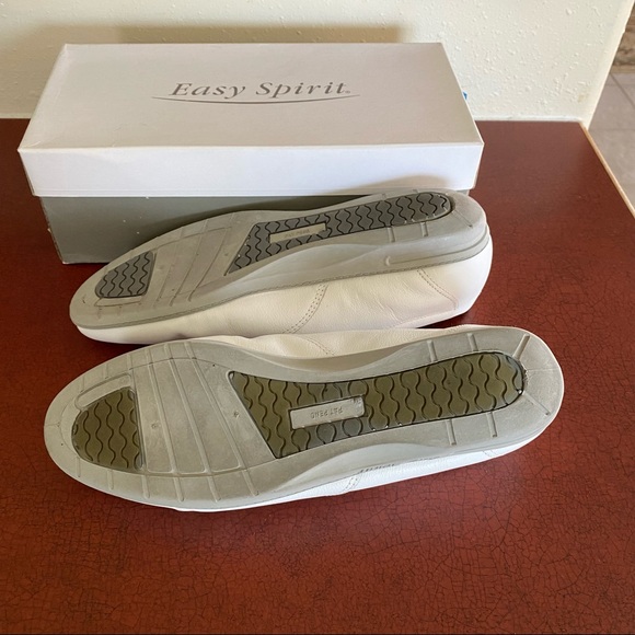 Easy Spirit Shoes Vintage Easy Spirit Sneakers White Leather Motion